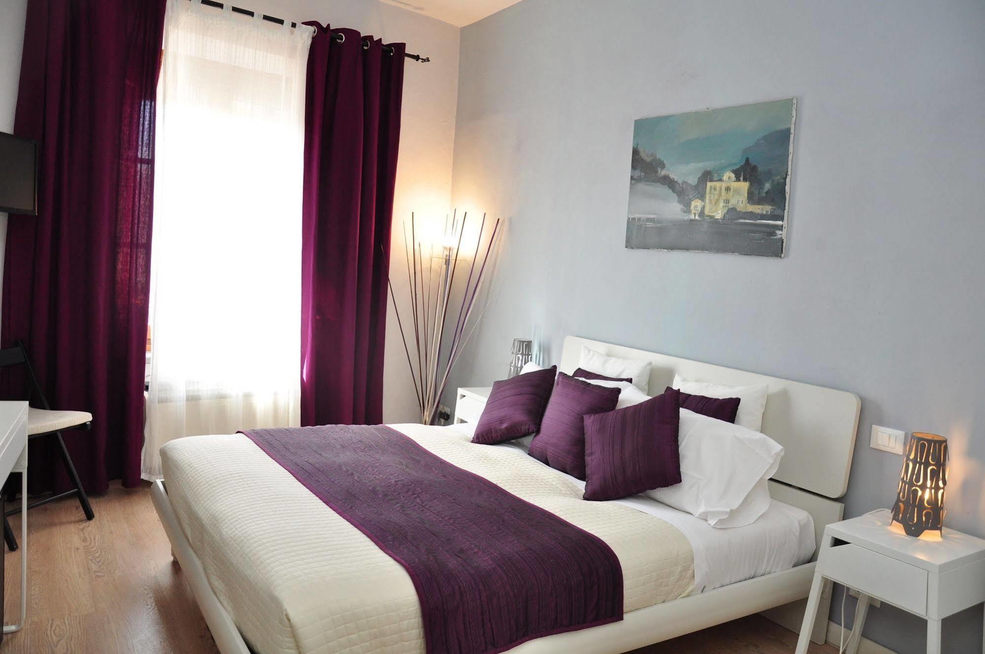 At Bed & Breakfast 2*